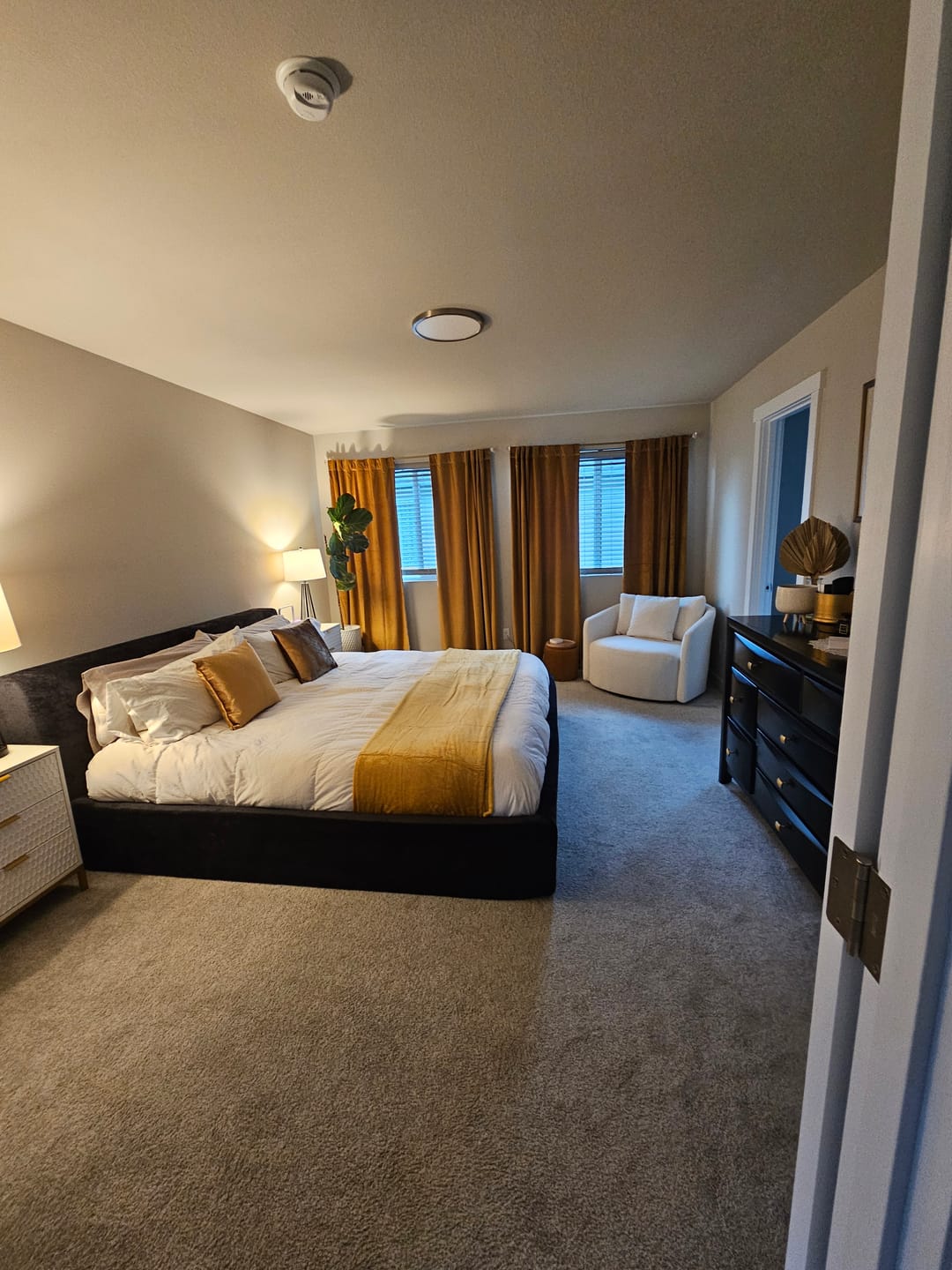 Customer photo review of O2 Bed SmartFoam™ Cloud Frame