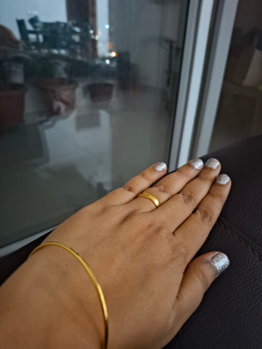 Customer photo review of Round Wire Bangle Bracelet