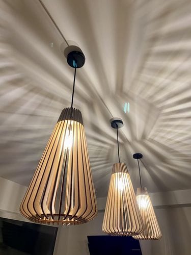 Customer photo review of Andromède teinté Chêne | Suspension