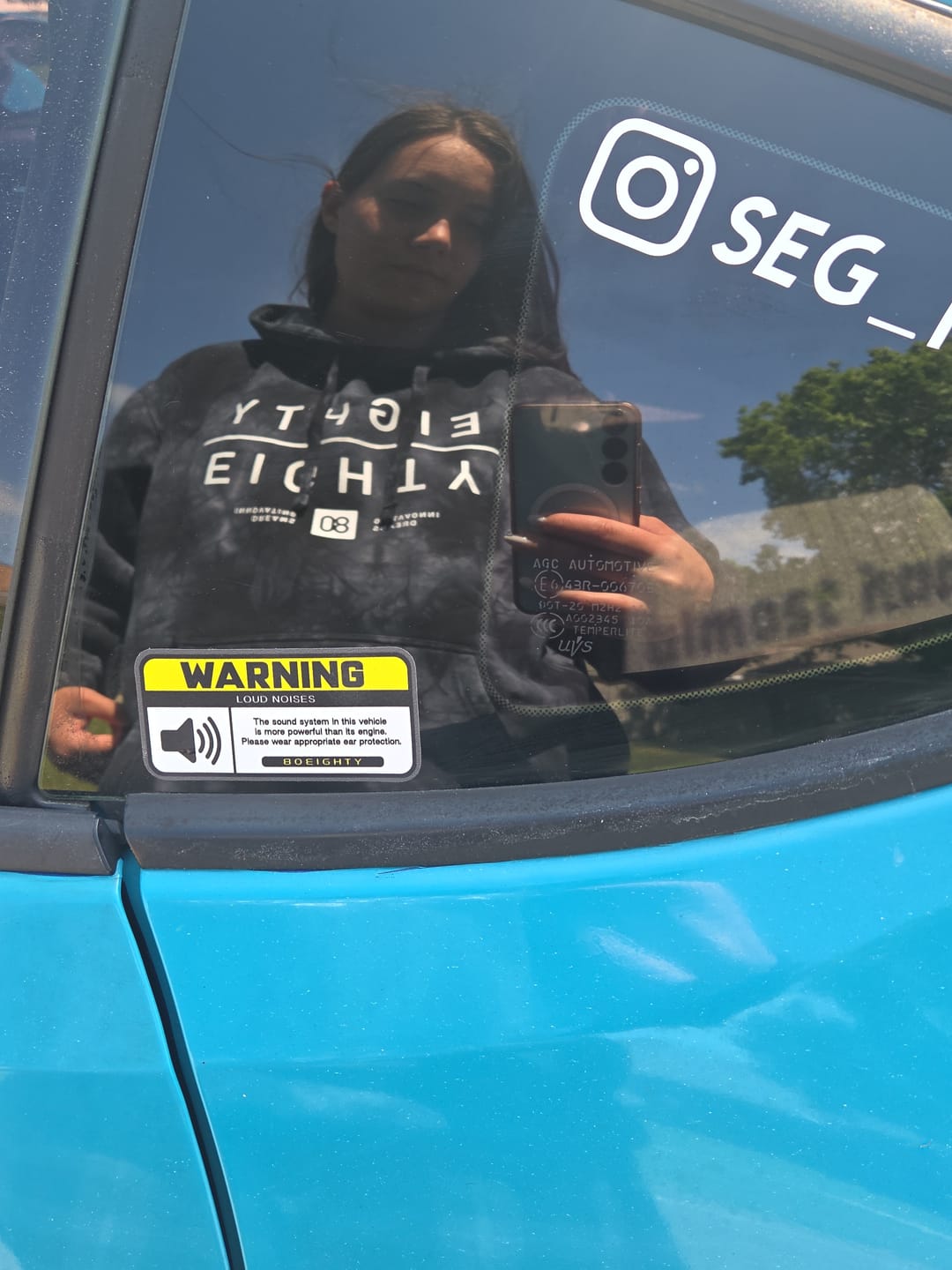 Customer photo review of 80Eighty® TieDye Mirror Hoodie