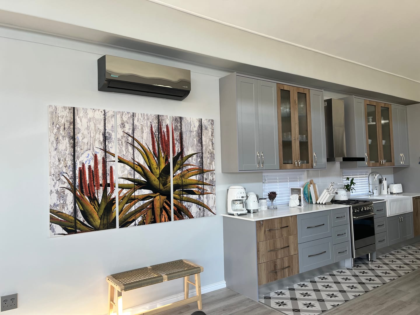 Customer photo review of Wooden Wall Art | 3 Set | Floral | Aloe
