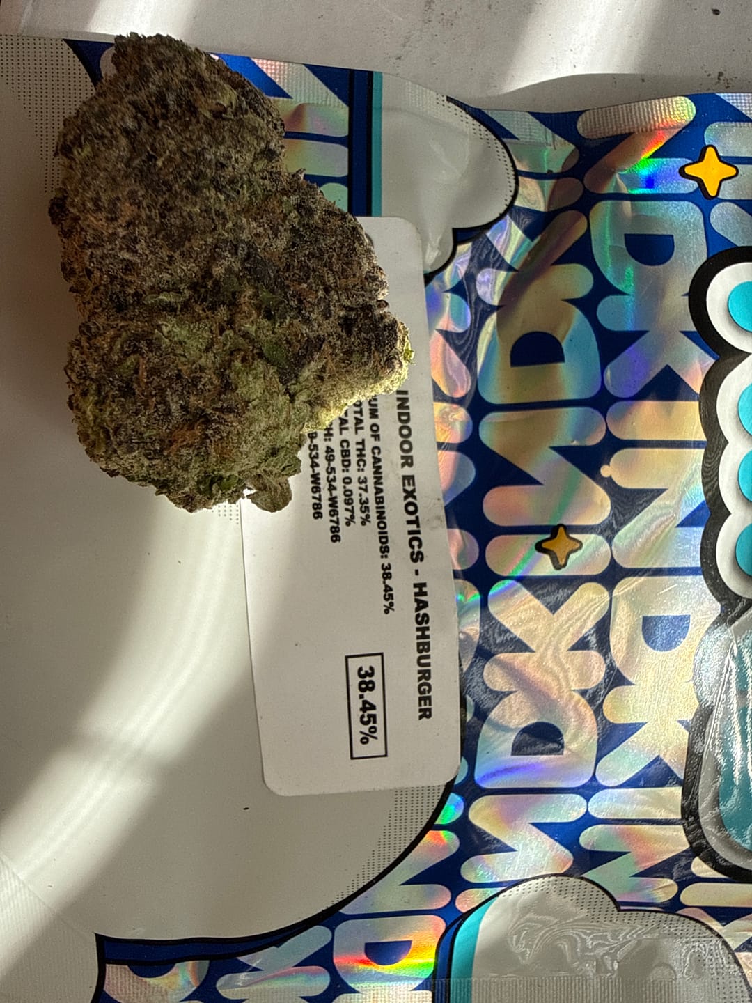 Customer photo review of Indoor Exotics - Hashburger - 14 Grams - Indica