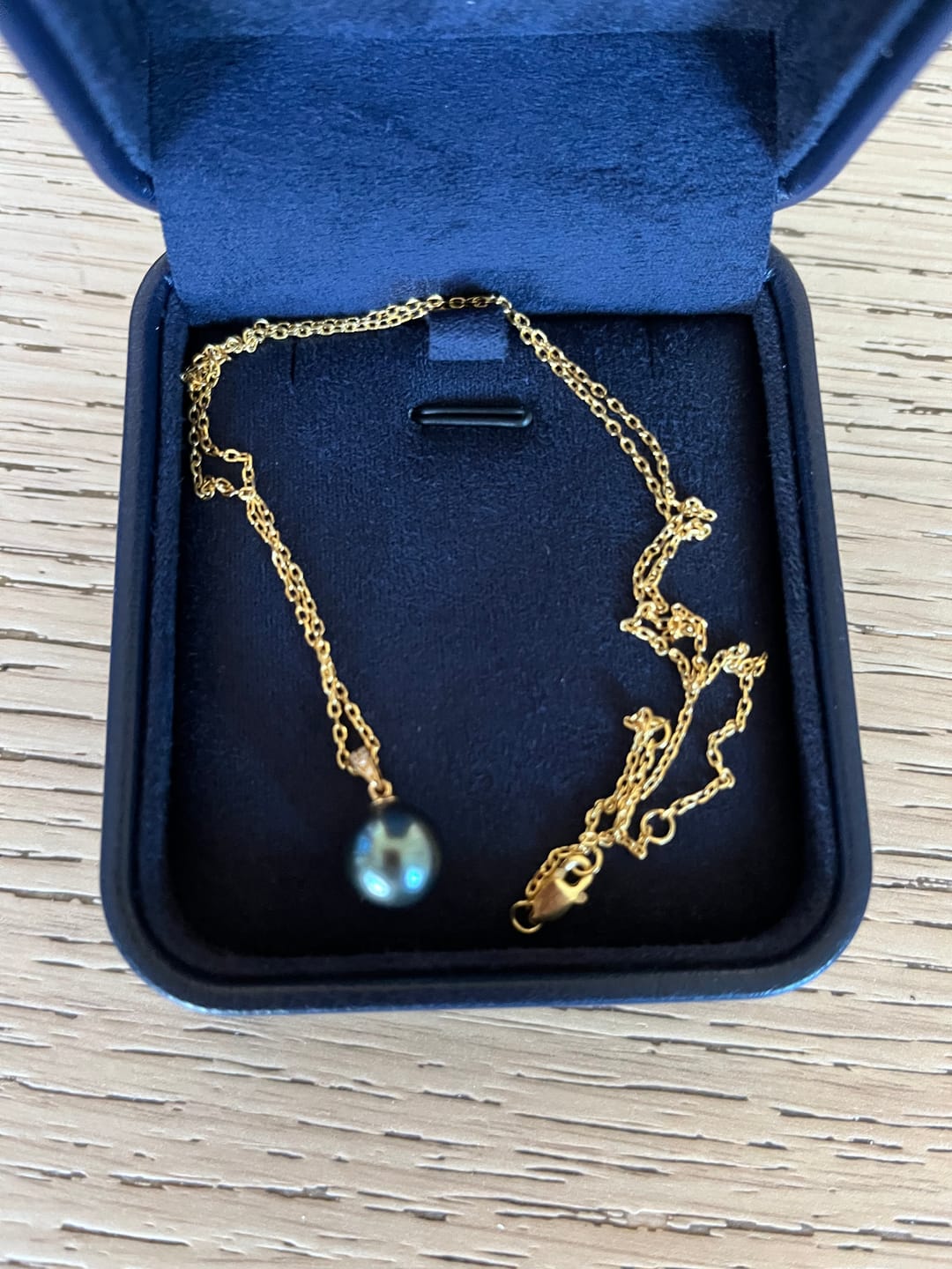Customer photo review of Collier Perle de Tahiti Arianna