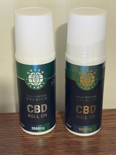 Customer photo review of Pain Relief Rub CBD Roll-On 1000/2000/5000Mg CBD 3 Oz.
