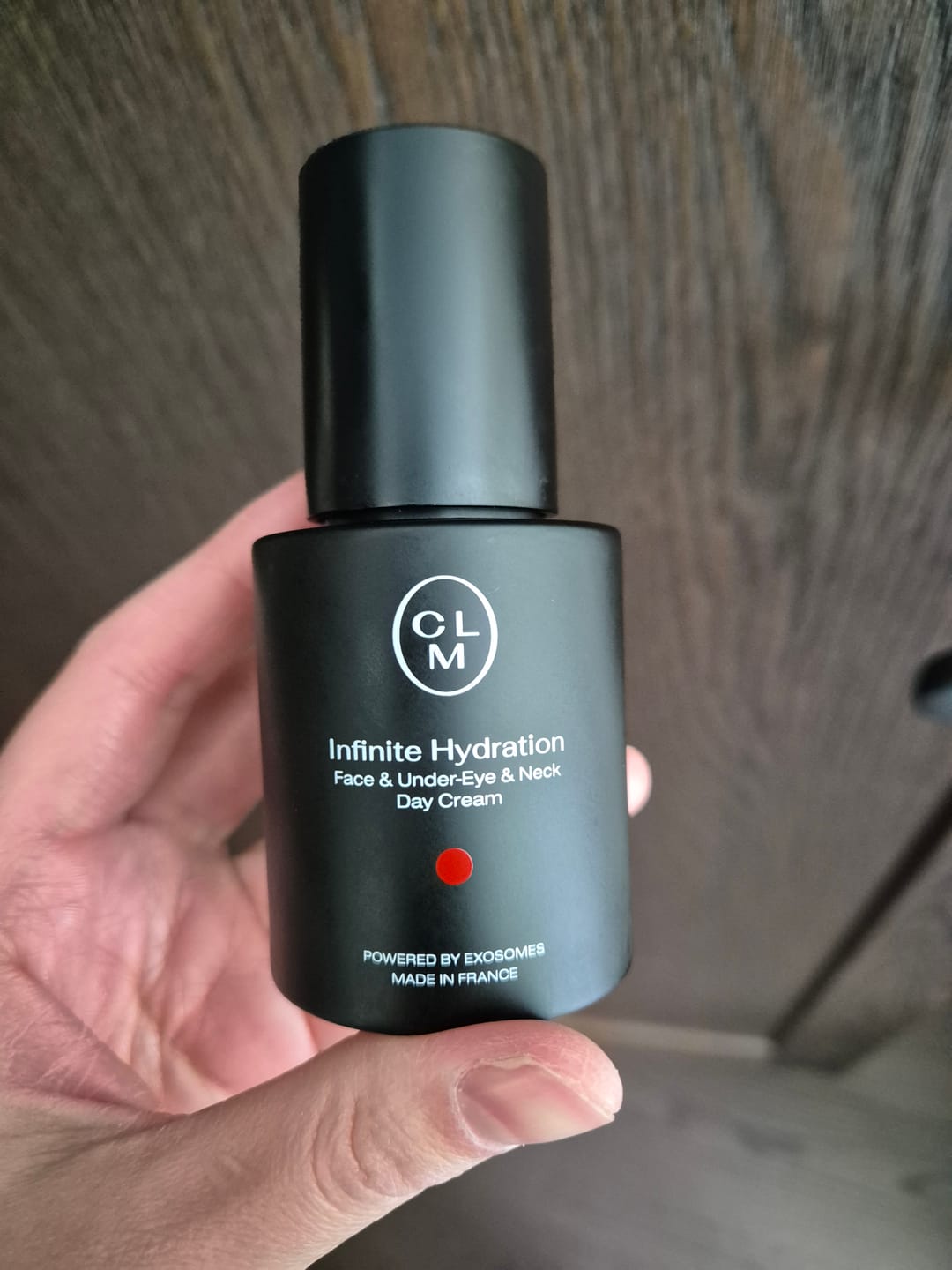 Customer photo review of CLM Infinity Hydration veido, paakių ir kaklo kremas