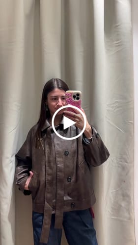 Customer video review of Chaqueta Pu Lazo Brown