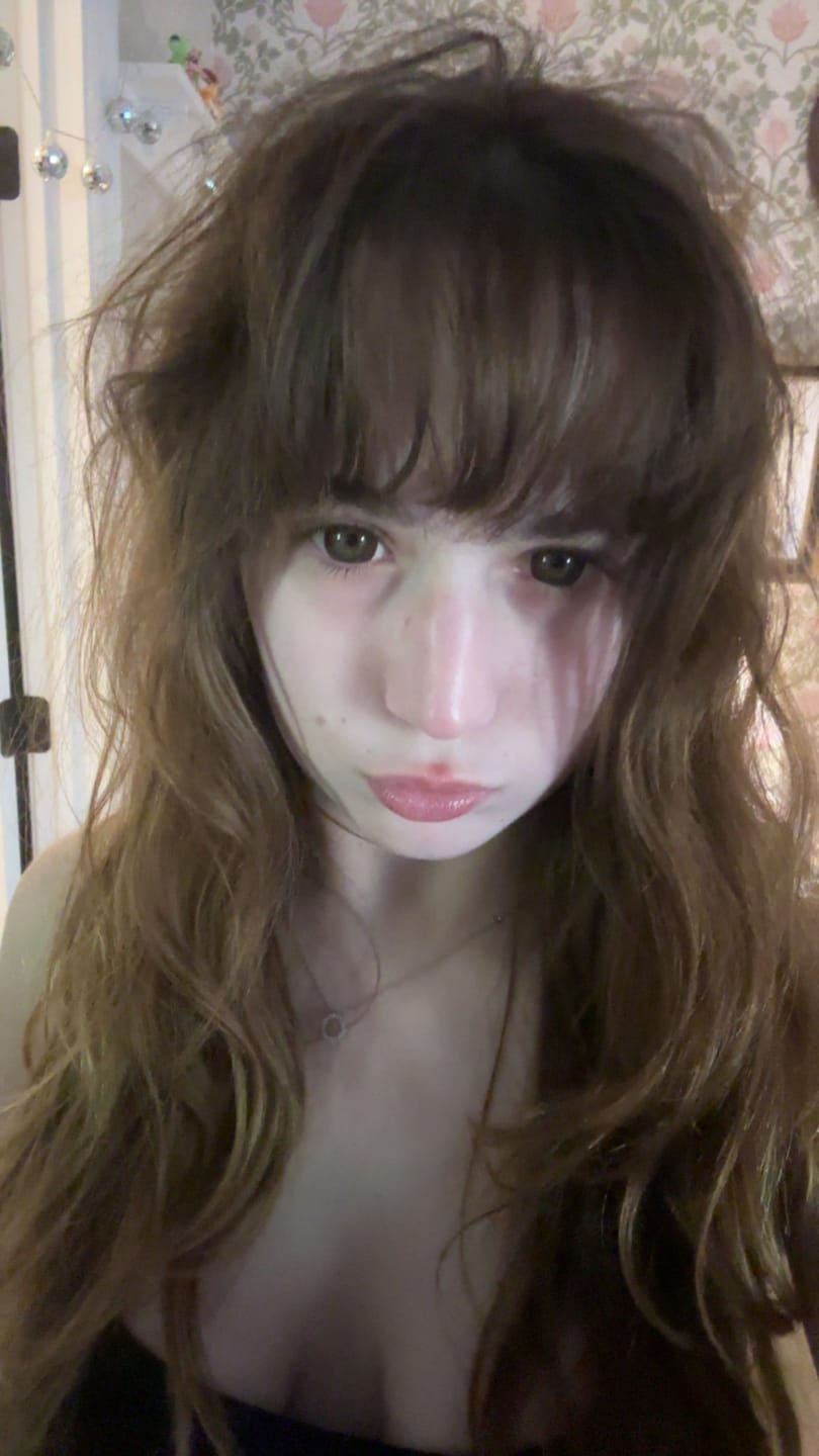 Customer photo review of Eyemoody Espresso Brown | 6 Months, 2 pcs