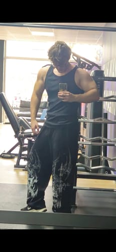 Customer photo review of Shadowflame Uncuffed Sweatpants [VOID BLACK]