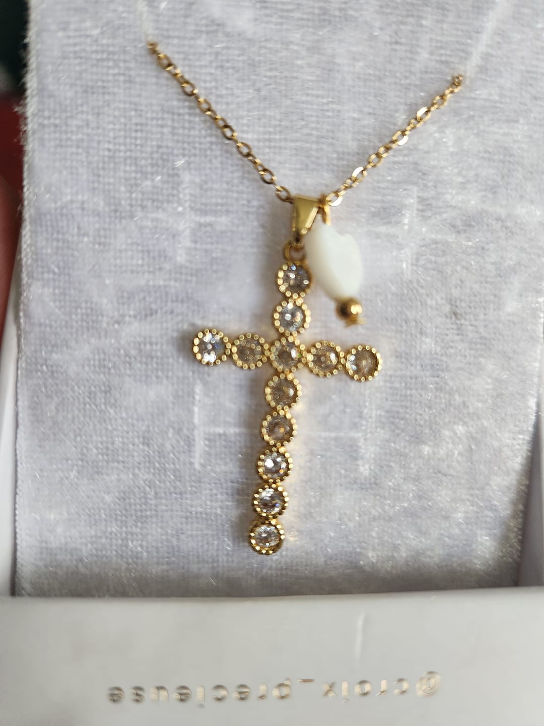 Customer photo review of Collier Croix Zircon et Cœur Nacre