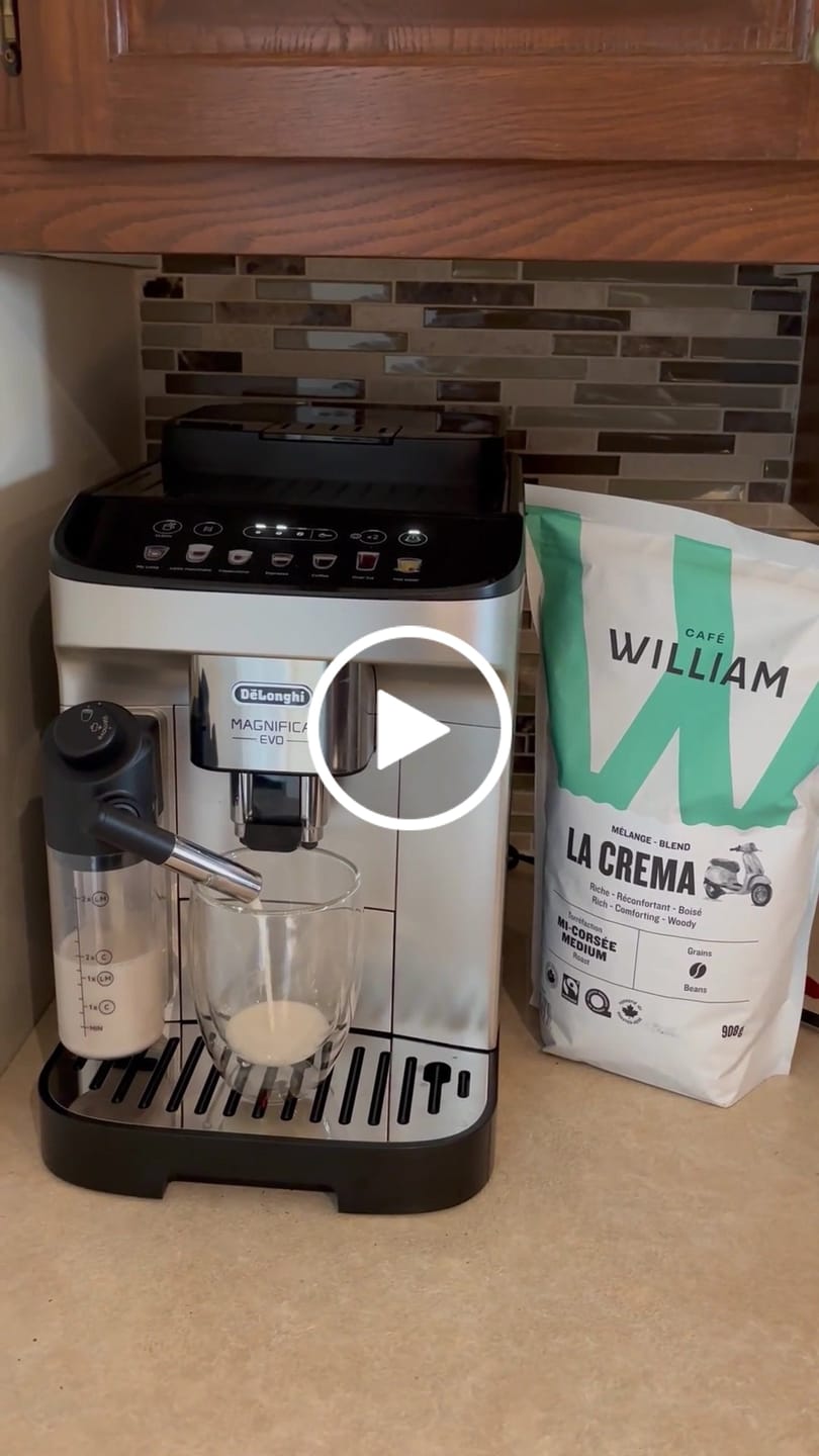 Customer video review of LA CREMA
