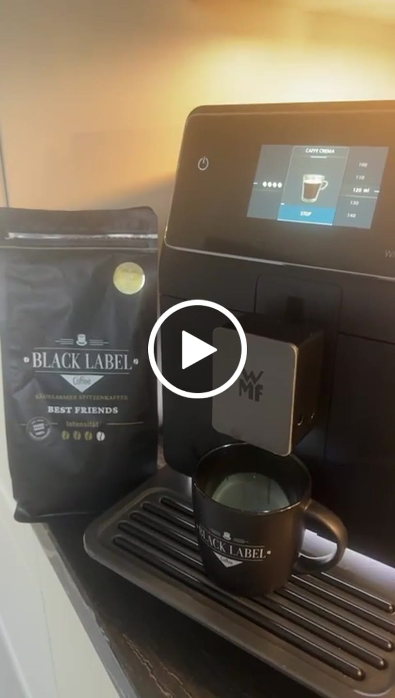 Customer video review of Best Friends Crema King