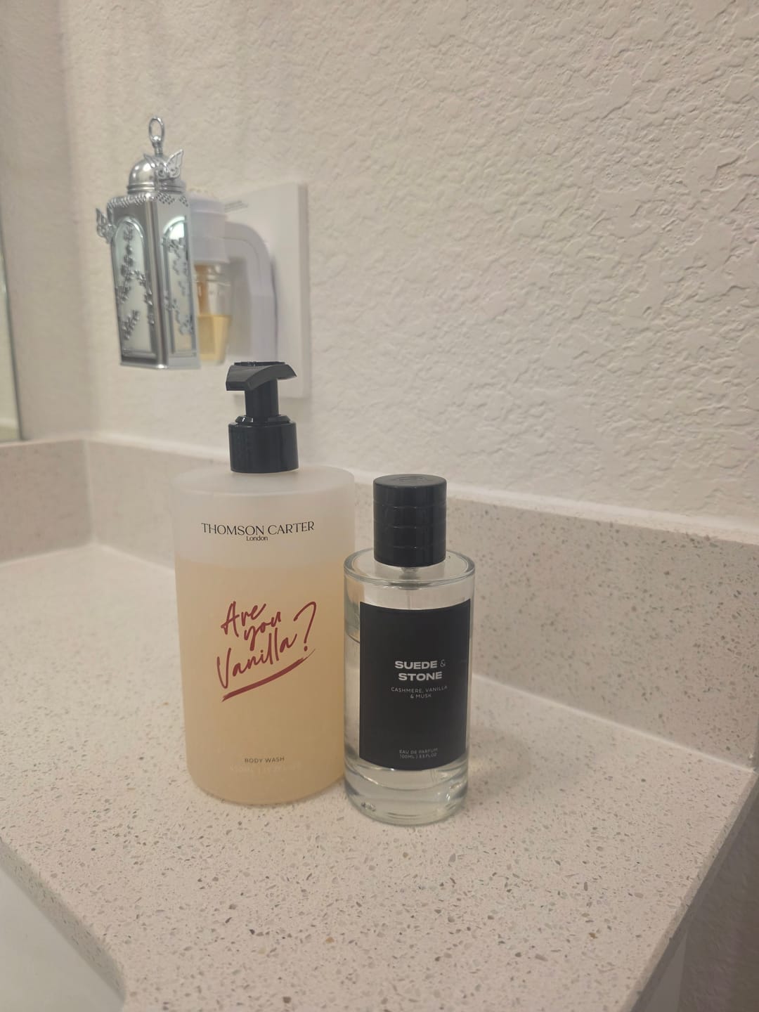 Customer photo review of Suede & Stone | Eau de Parfum