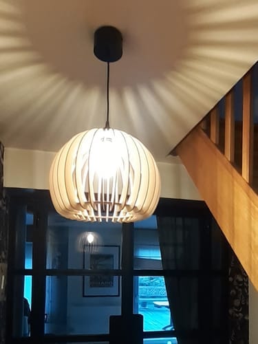 Customer photo review of Atlas teinté Chêne | Suspension