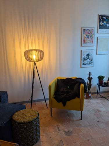 Customer photo review of Agathe teinté Chêne | Lampadaire