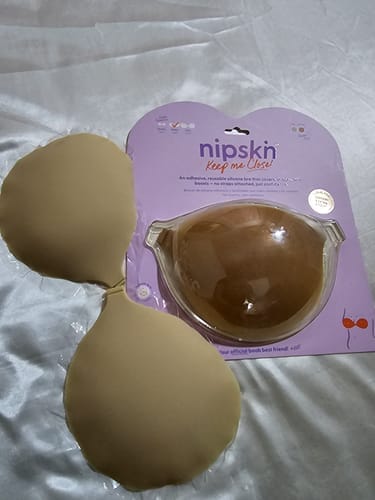 Customer photo review of Brasier Invisible Adhesivo de Silicona, Keep Me Close - Nipskin®