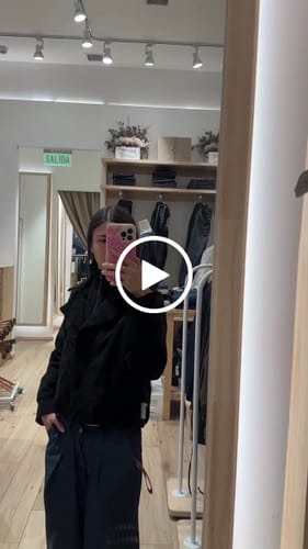 Customer video review of Chaqueta Suede Botones Black