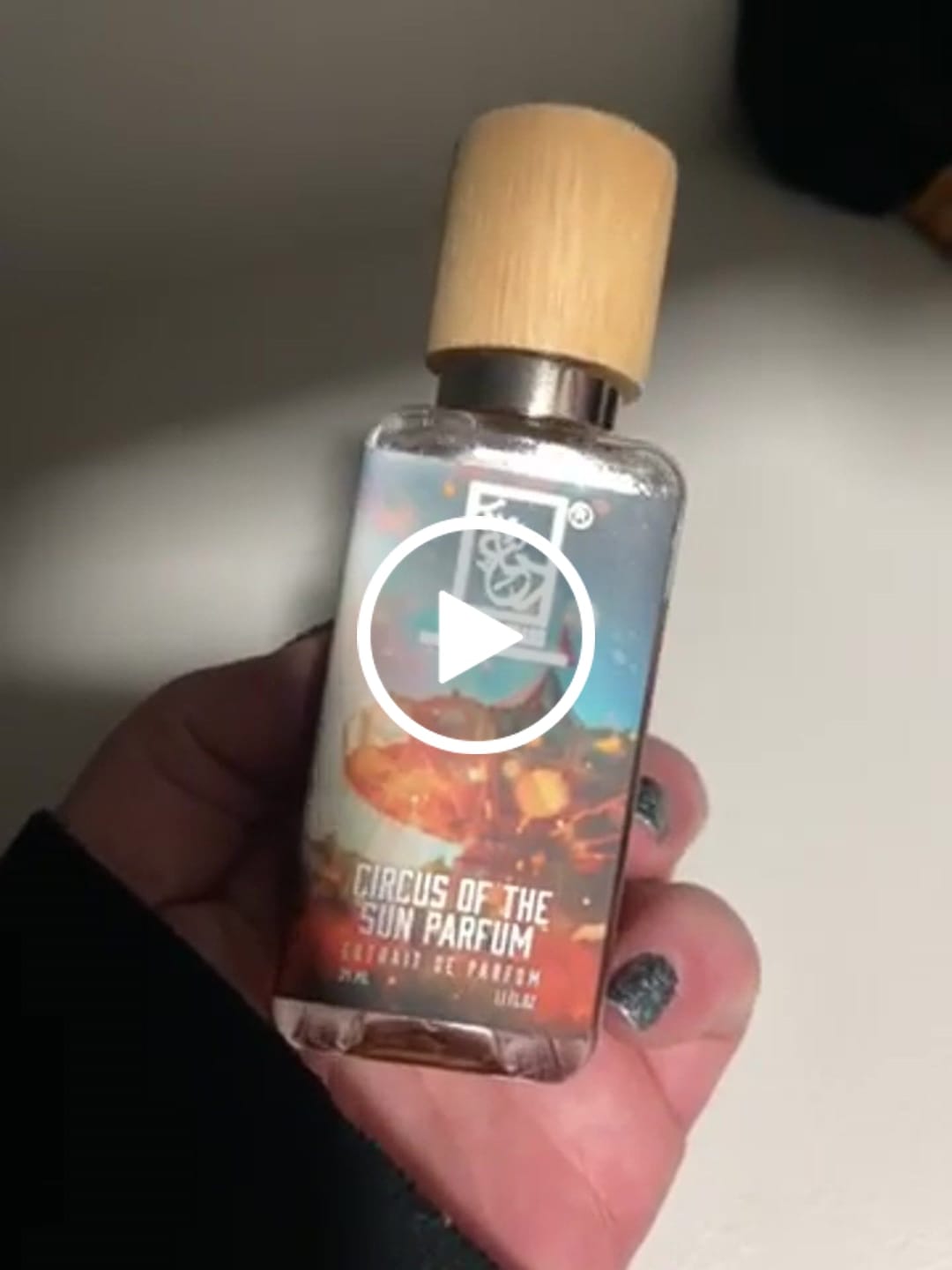 Customer video review of Circus Of The Sun Parfum