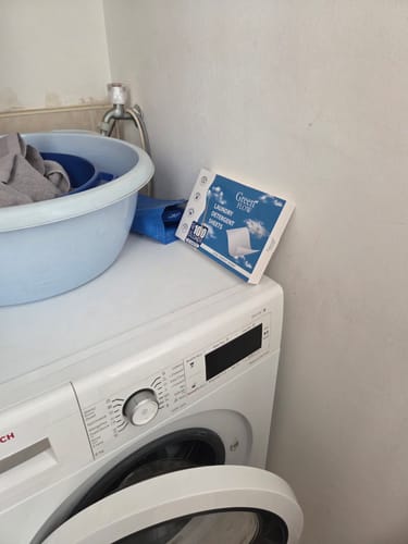 Customer photo review of דפי ניקוי כביסה