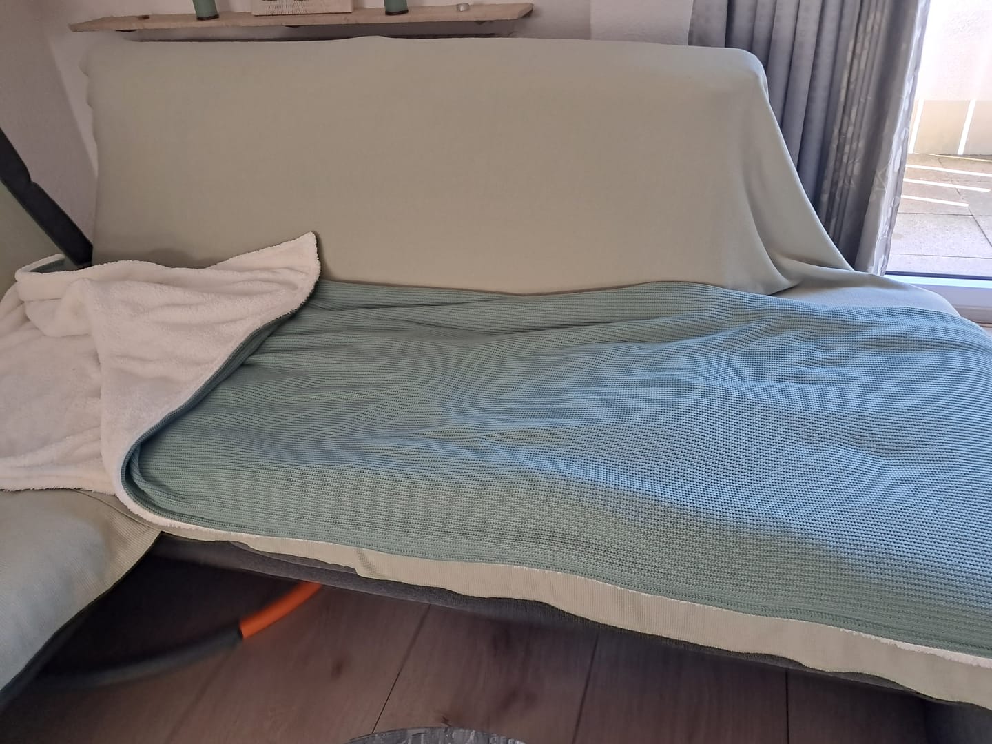 Customer photo review of Kuscheldecke mit Baumwollstrick · Seegrün