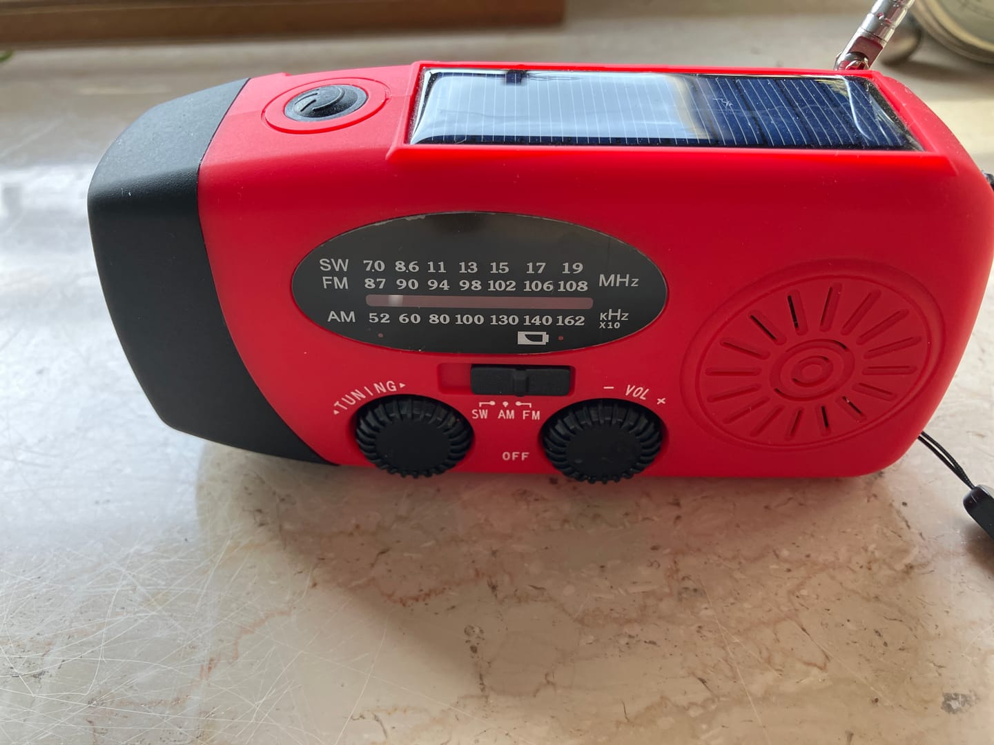 Customer photo review of Dynox - zuverlässige Energie im Notfall