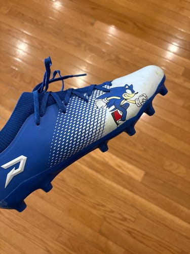 Customer photo review of Sonic the Hedgehog All Purpose Cleats - Quantum Energy by Phenom Elite