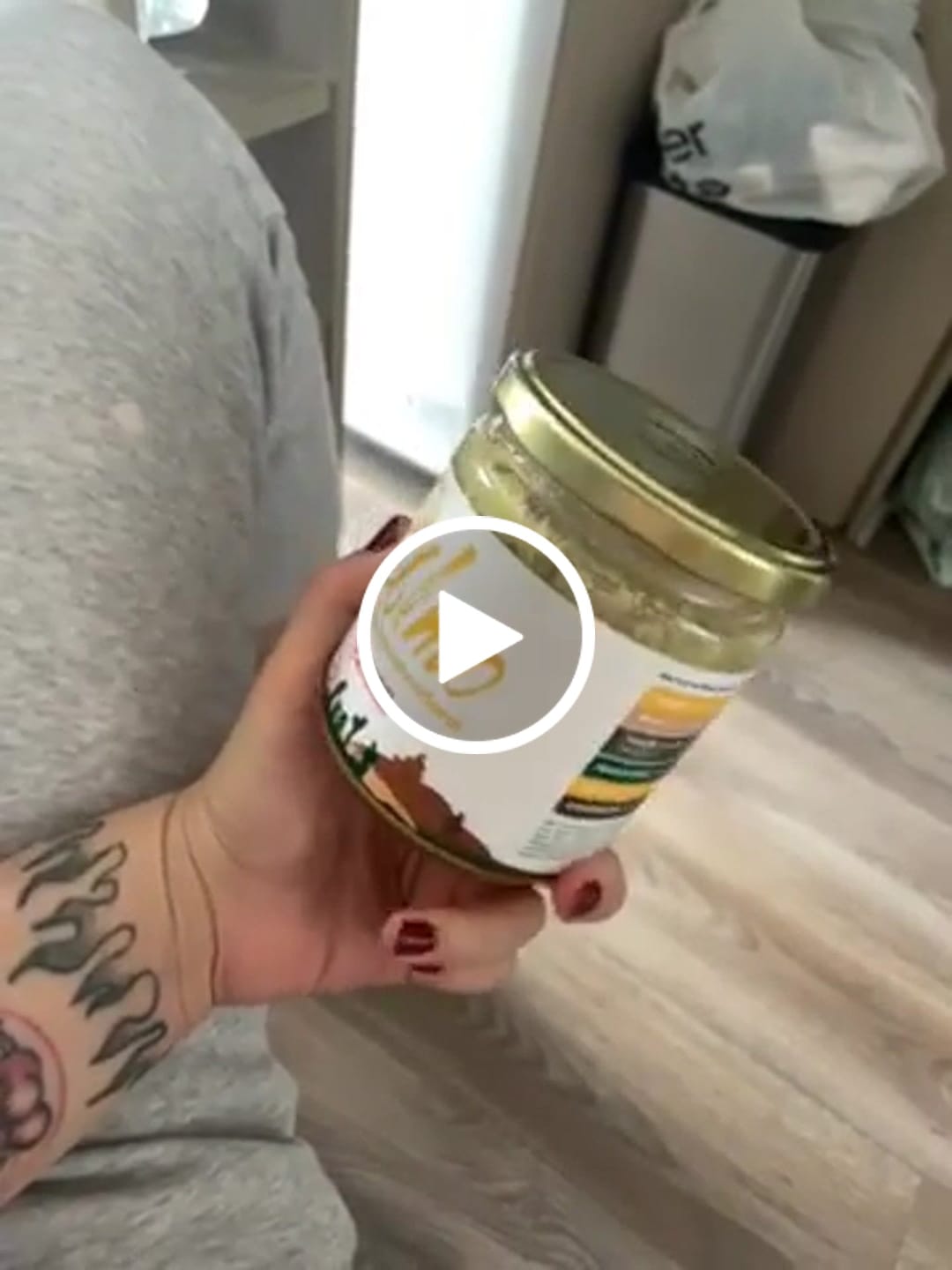 Customer video review of Miel de Ulmo 515 grs