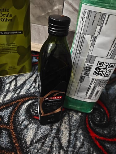 Customer photo review of Picuda Extra Virgin Olive Oil