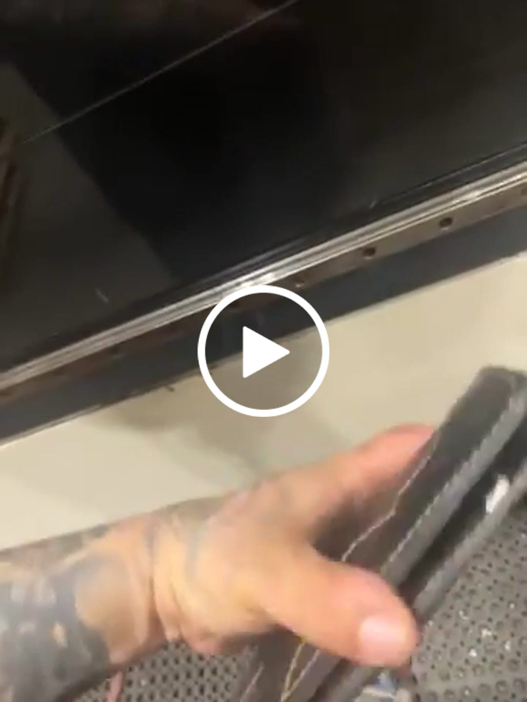 Customer video review of Western Long Wallet