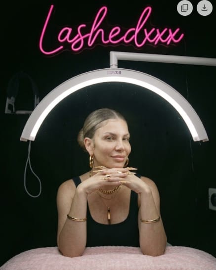 Customer photo review of The CosmoGlo Light