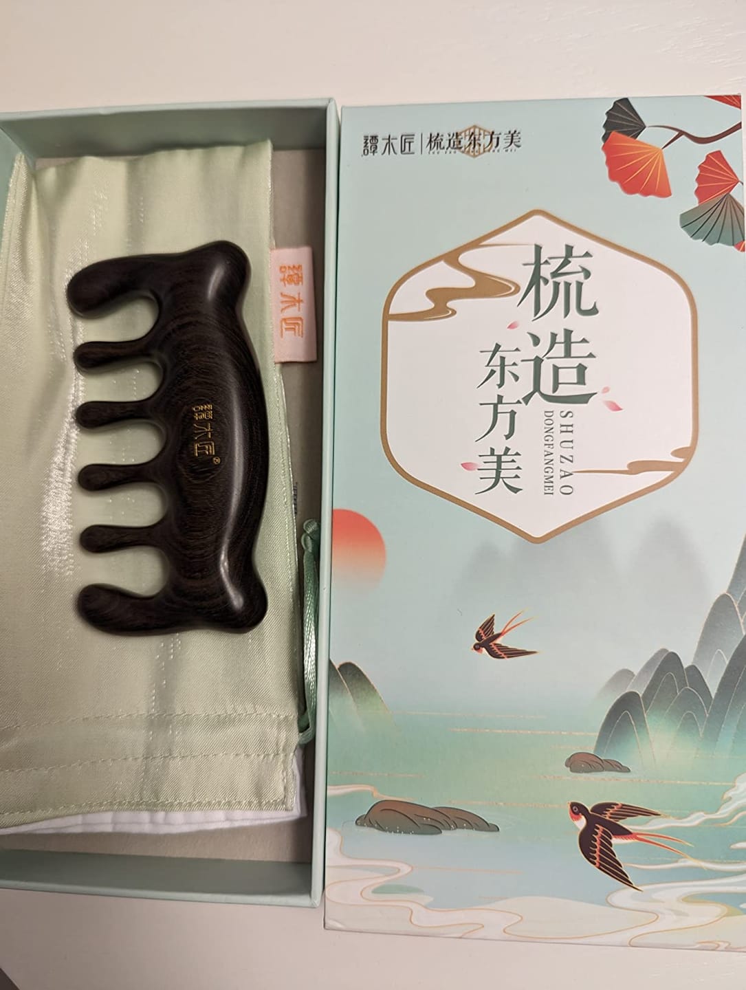 Customer photo review of Bear Scrapping Massager