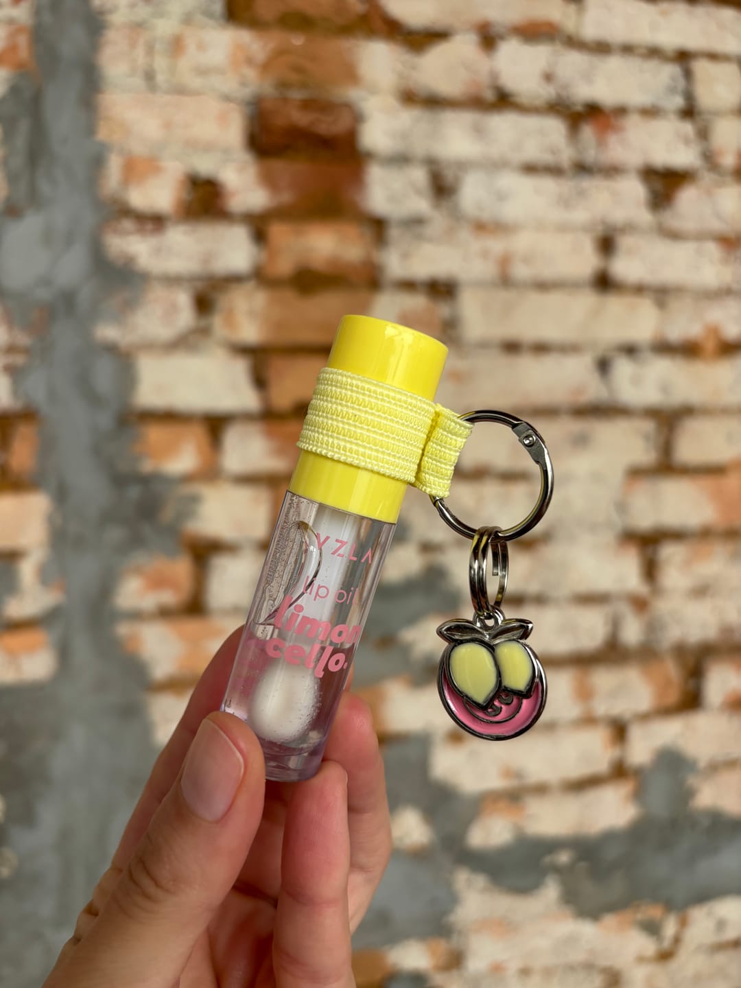 Customer photo review of Lip Oil Limoncello – Vizzela