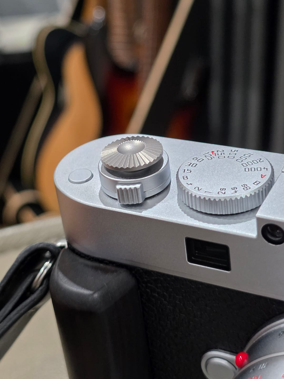 Customer photo review of Air Clicker – Soft Release Button (Titanium)