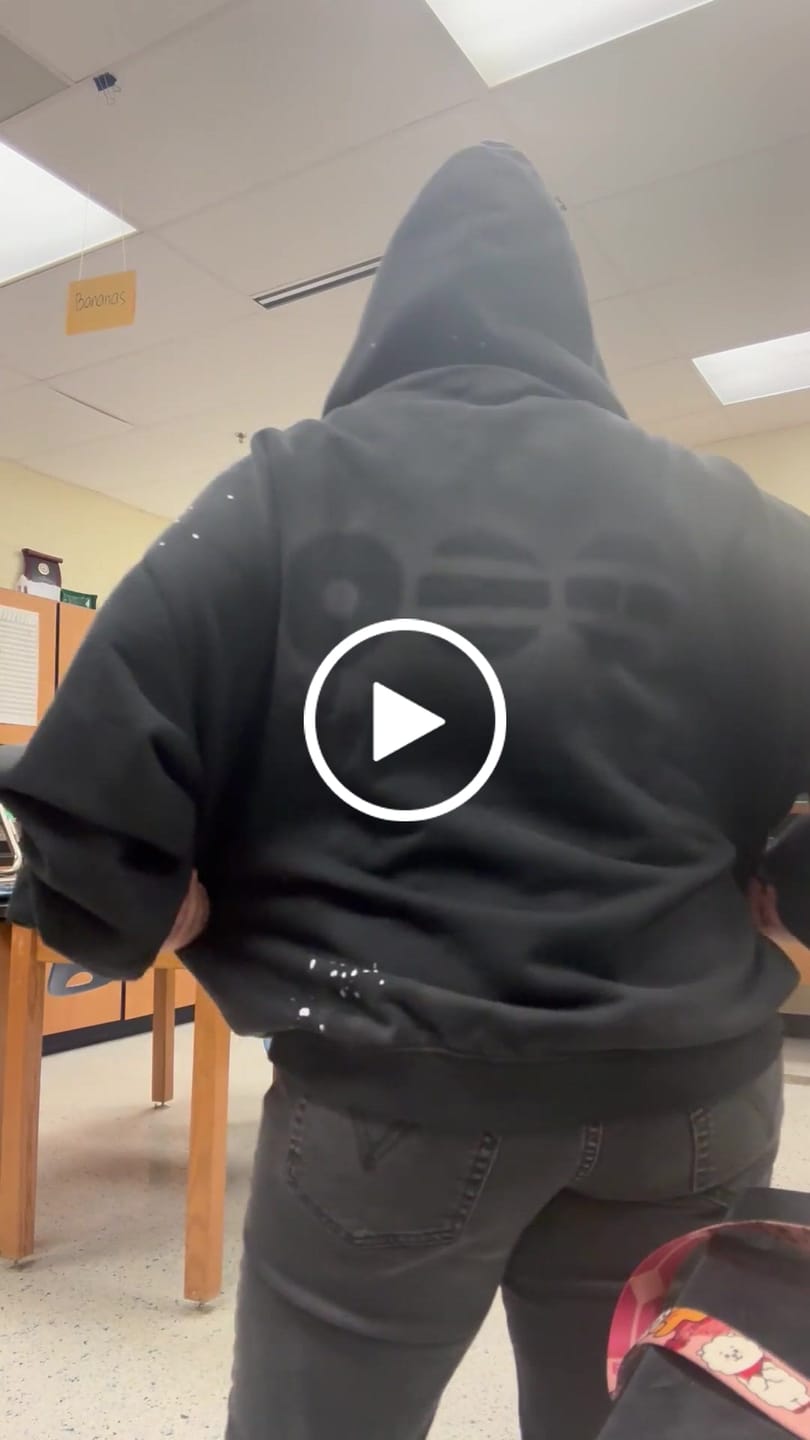 Customer video review of BTS - ARIRANG OFFICIAL MD HOODIE BLACK