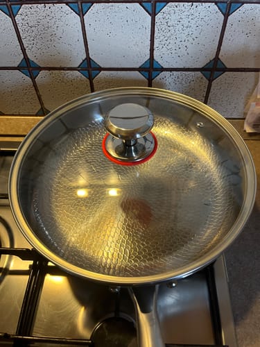 Customer photo review of Coperchio per padella in titanio