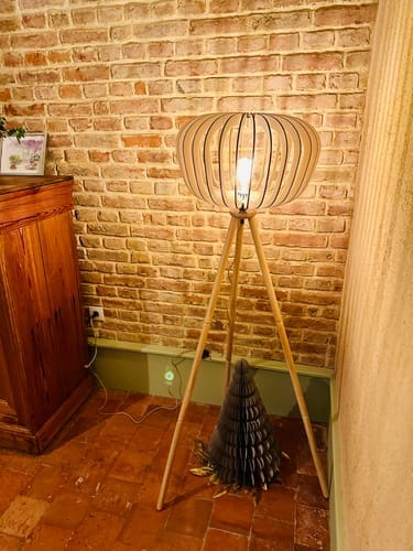 Customer photo review of Agathe teinté Chêne | Lampadaire