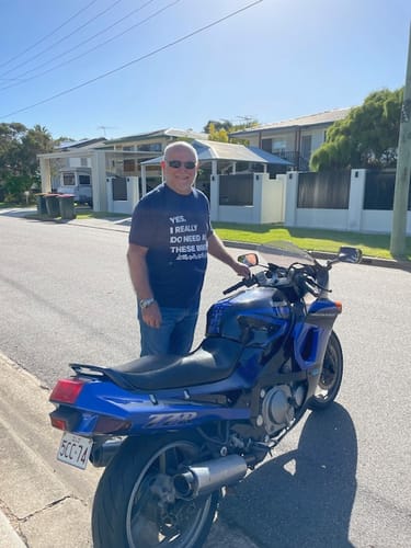 Customer photo review of YES I NEED BIKES 026 T Shirt AU