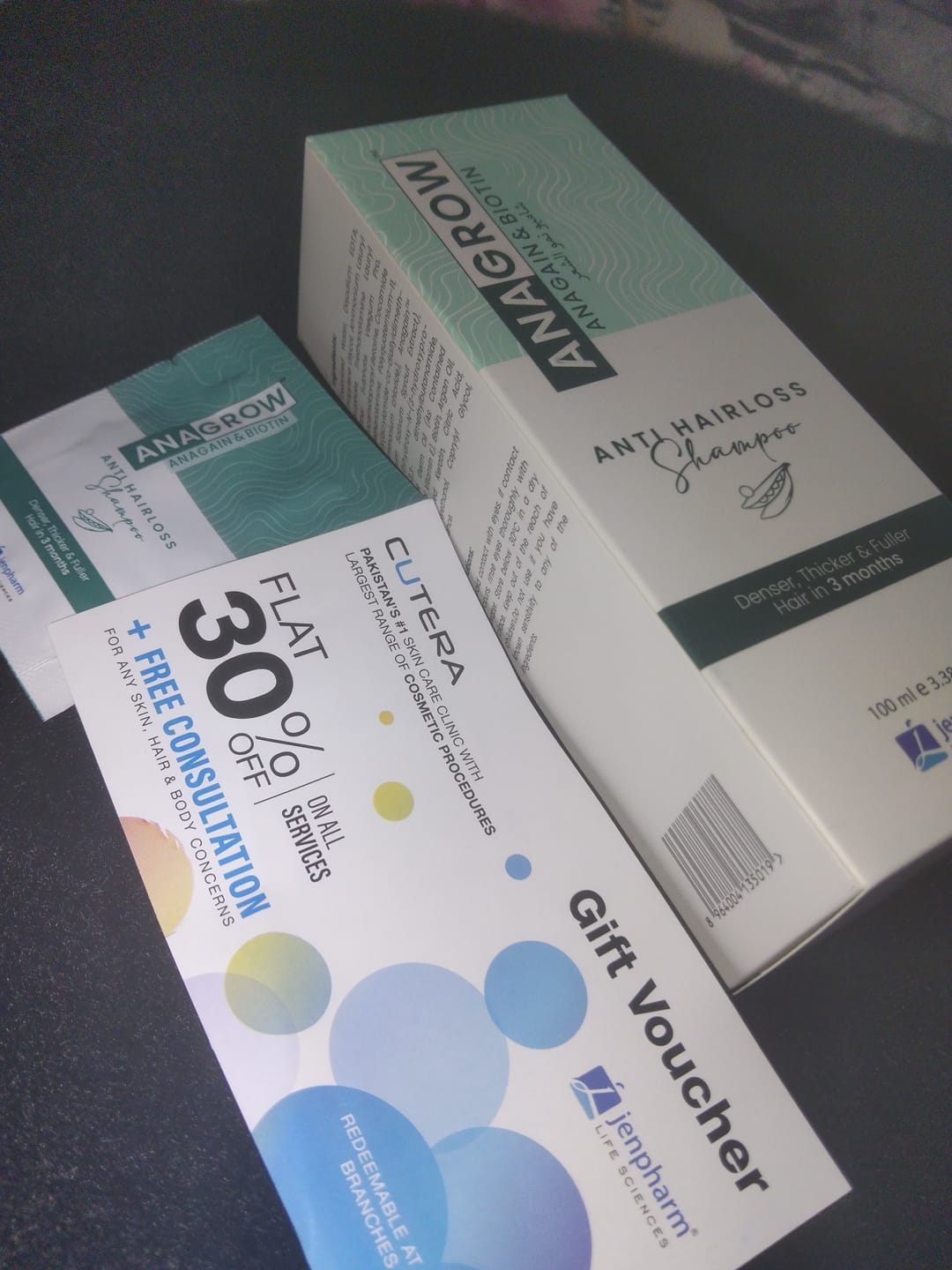 Customer photo review of Anagrow Shampoo