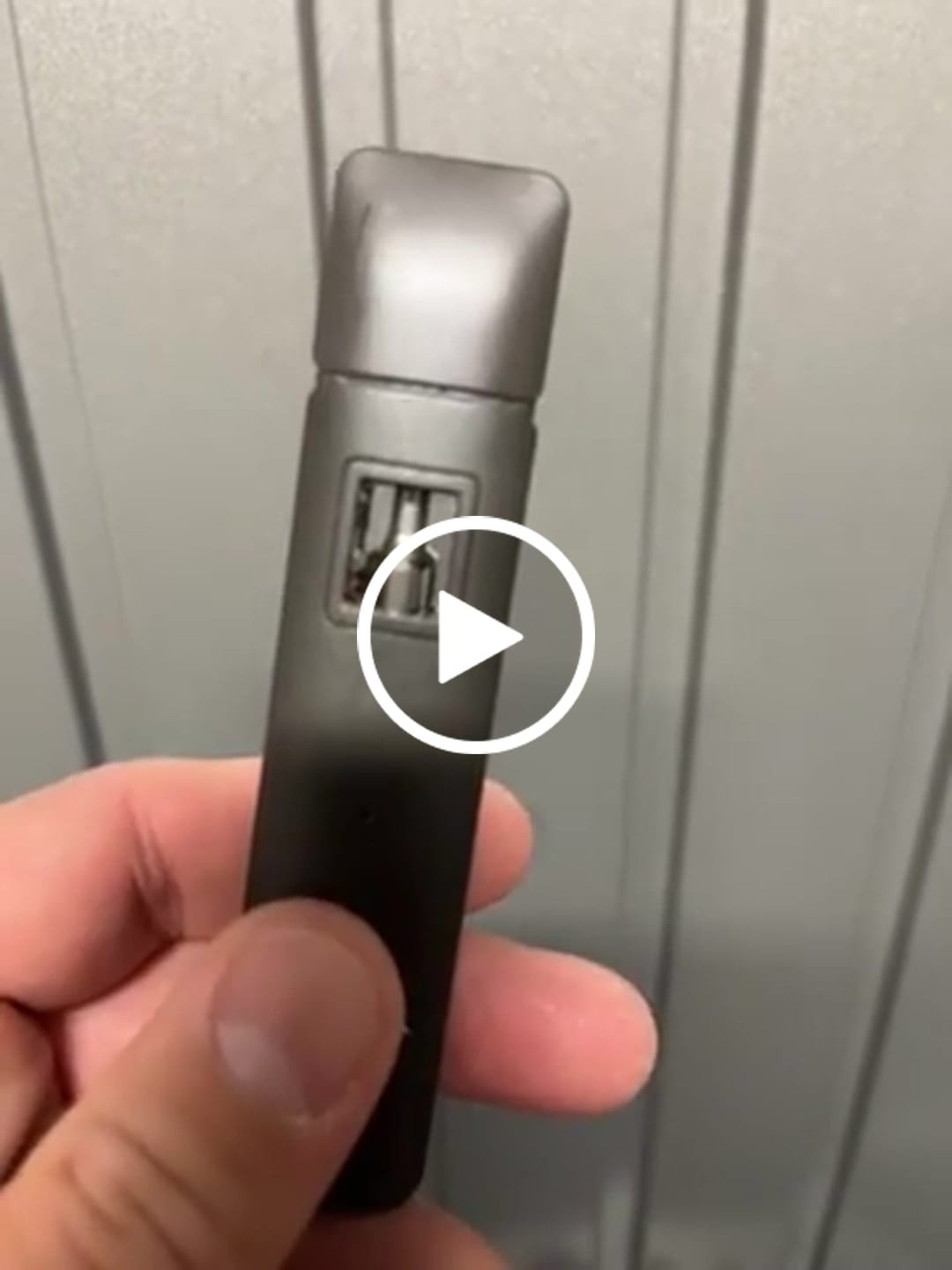 Customer video review of THC Zkittlez Vape (1 ml / 95 %)