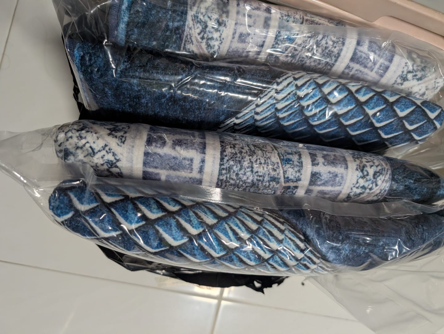 Customer photo review of Crystal Dome  Padded Prayer Mat