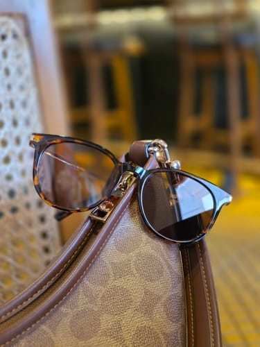 Customer photo review of LUCENT-Brown Tortoise