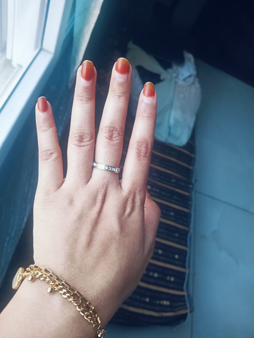 Customer photo review of Stones Band Ring