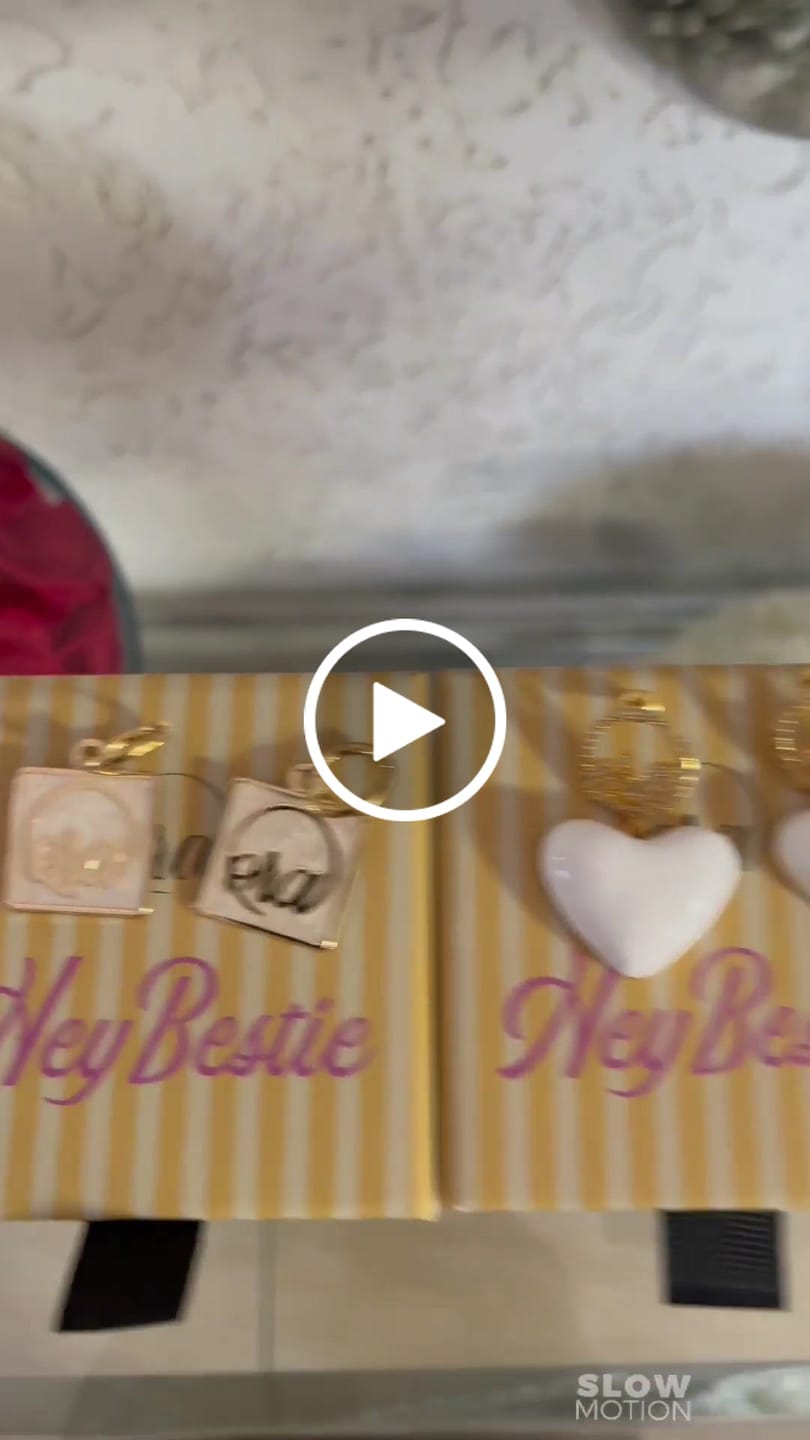 Customer video review of Gold Pearl Square Drop Earring