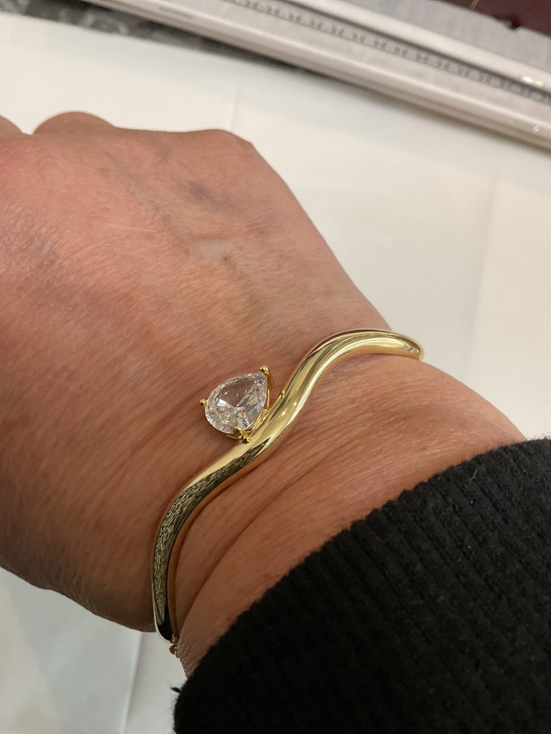 Customer photo review of Wave Solitaire Drop Bangle