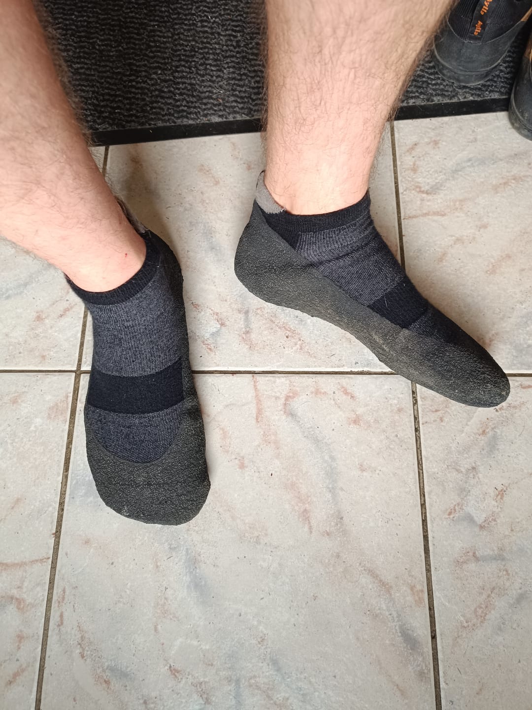 Customer photo review of Baresocks 2.0
