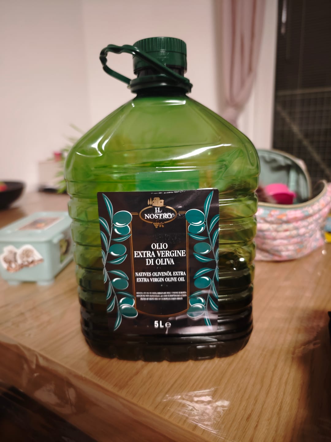 Customer photo review of Olio Extra Vergine Di Oliva 5L
