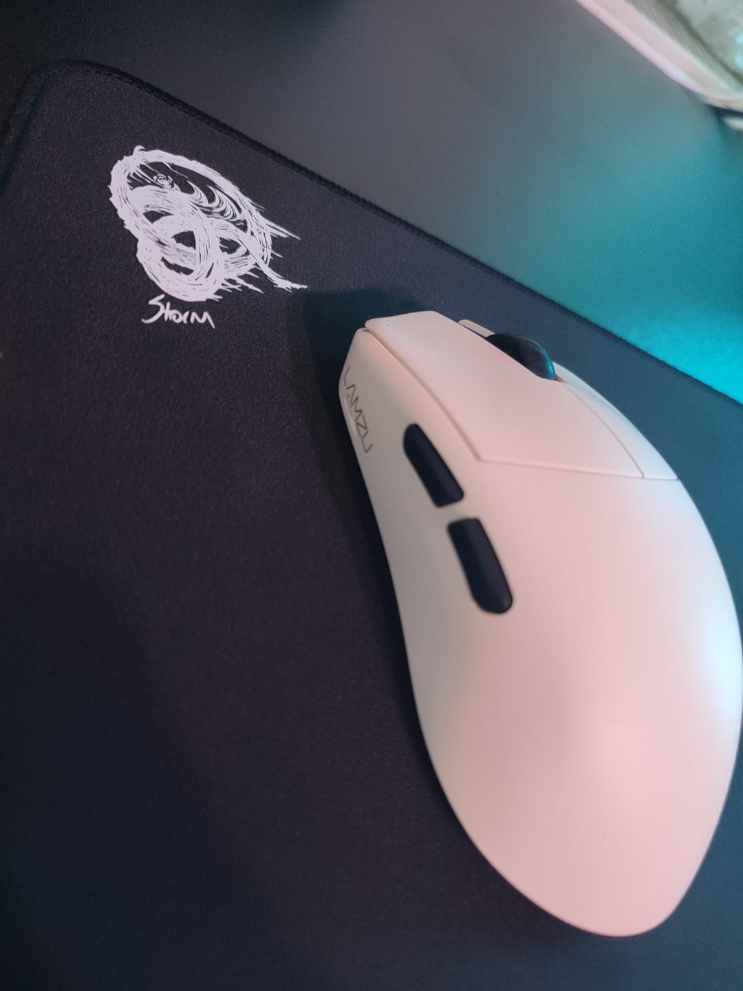 Customer photo review of Wraith Ace Series Poron Mousepad