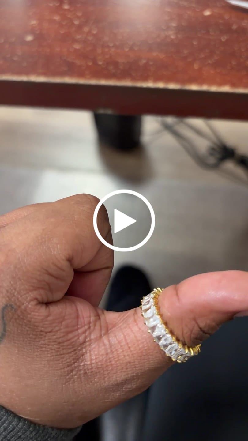 Customer video review of Chiara Eternity Ring (Bundle)