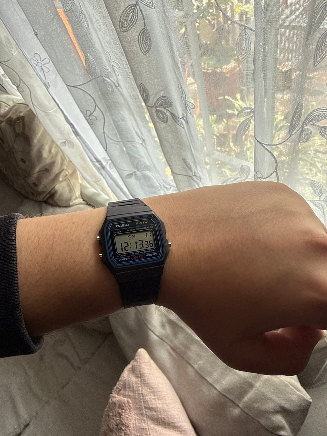 Customer photo review of Reloj Casio Vintage F-91W-1JH Packaging JDM