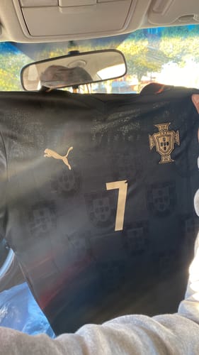 Customer photo review of PORTUGAL Especial Pantera Negra 2025