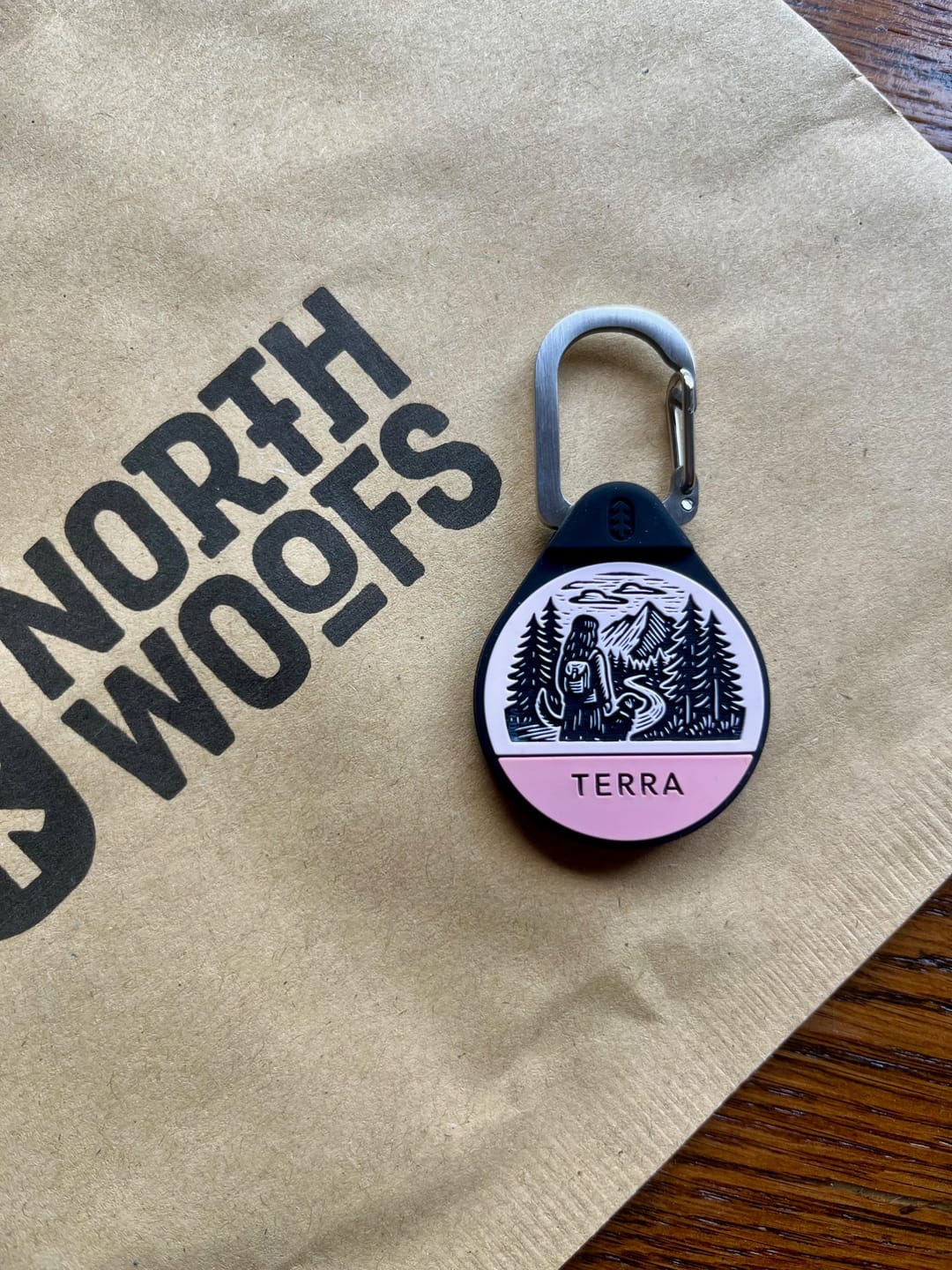 Customer photo review of Hike More - Silent Dog ID Tag